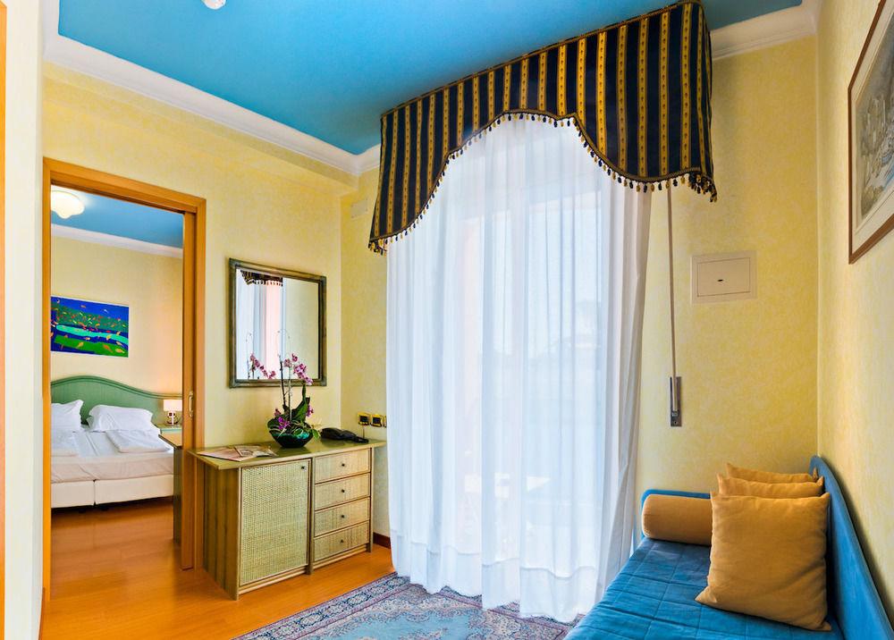 Grand Hotel Esplanada Bibione Exterior photo