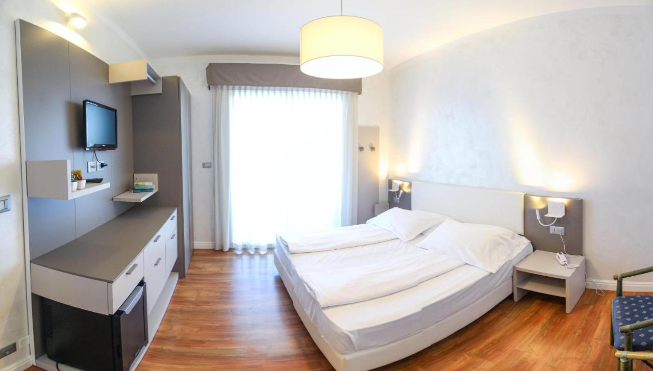 Grand Hotel Esplanada Bibione Exterior photo