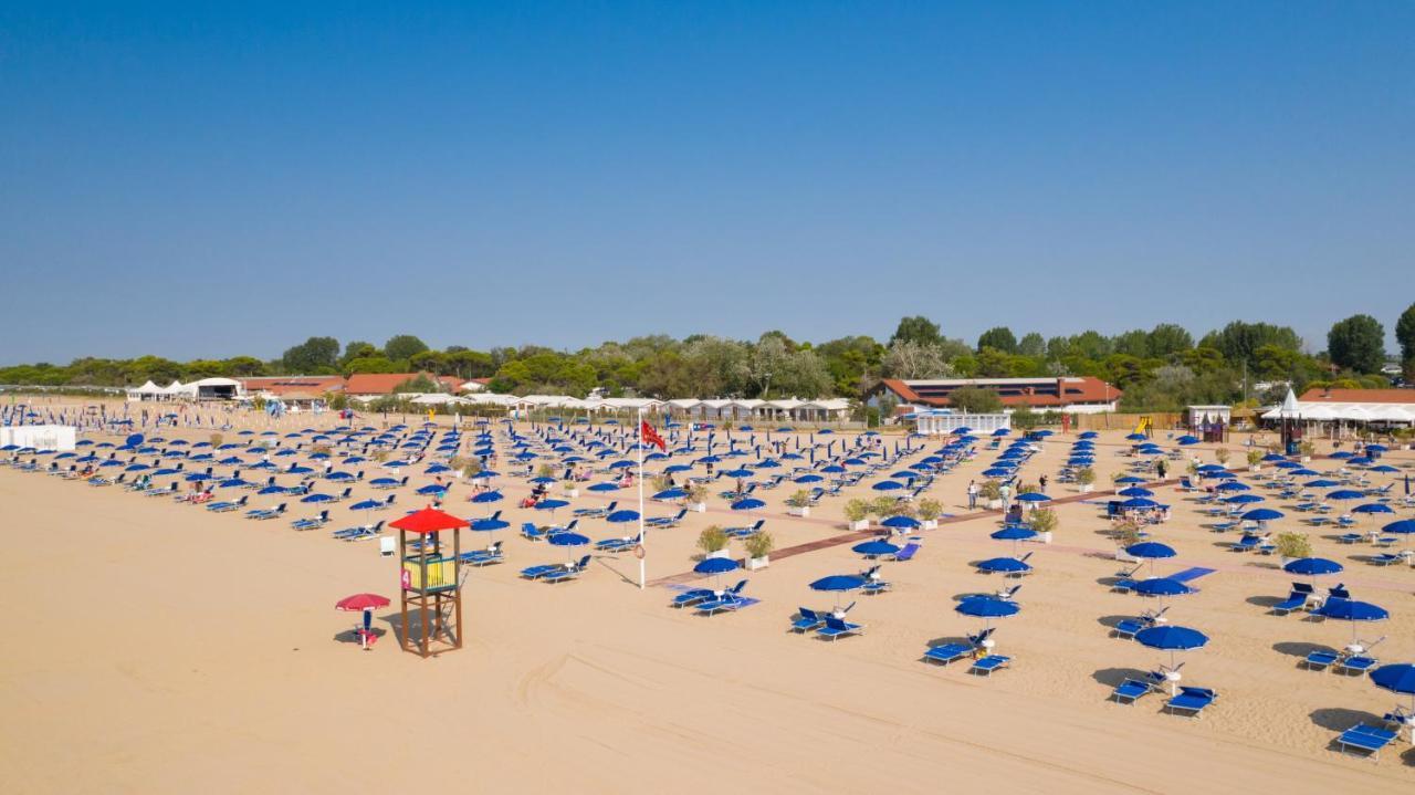 Grand Hotel Esplanada Bibione Exterior photo