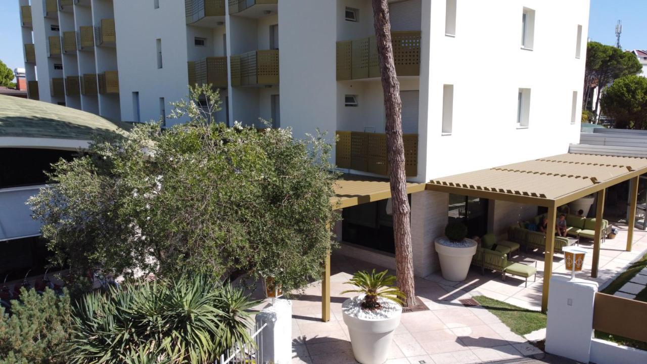 Grand Hotel Esplanada Bibione Exterior photo